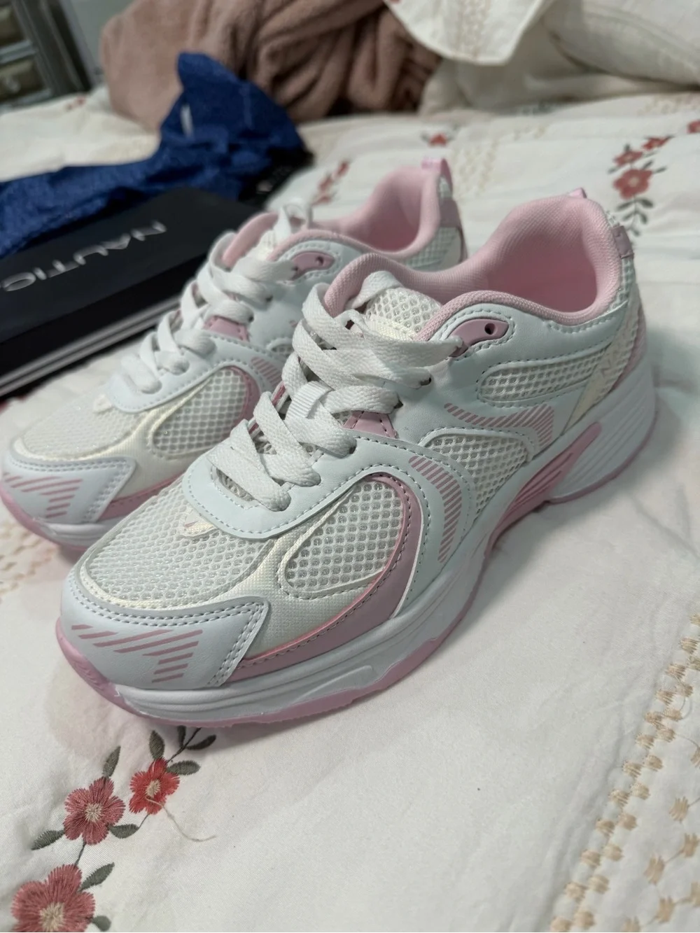 Nautica White and Light Pink Kids Sneakers